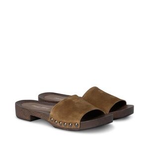 Chic Miu Miu Donna suede sandal slide size 7